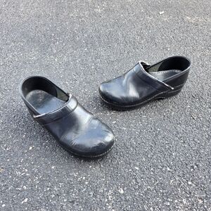 DANSKO Professional Black Leather Clog Womens Size 41 (10.5 US)